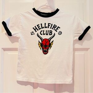 Stranger Things Hellfire Club Graphic Youth Short Sleeve Tee - Sz XS